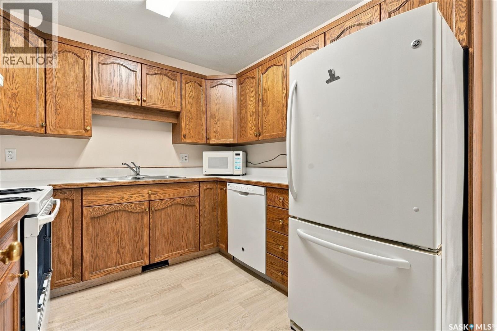 116a 1st Street E, Langham, Saskatchewan  S0K 2L0 - Photo 12 - SK048313