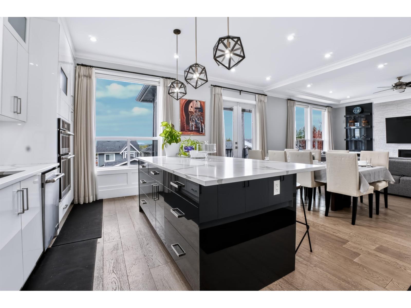 16772 16A AVENUE