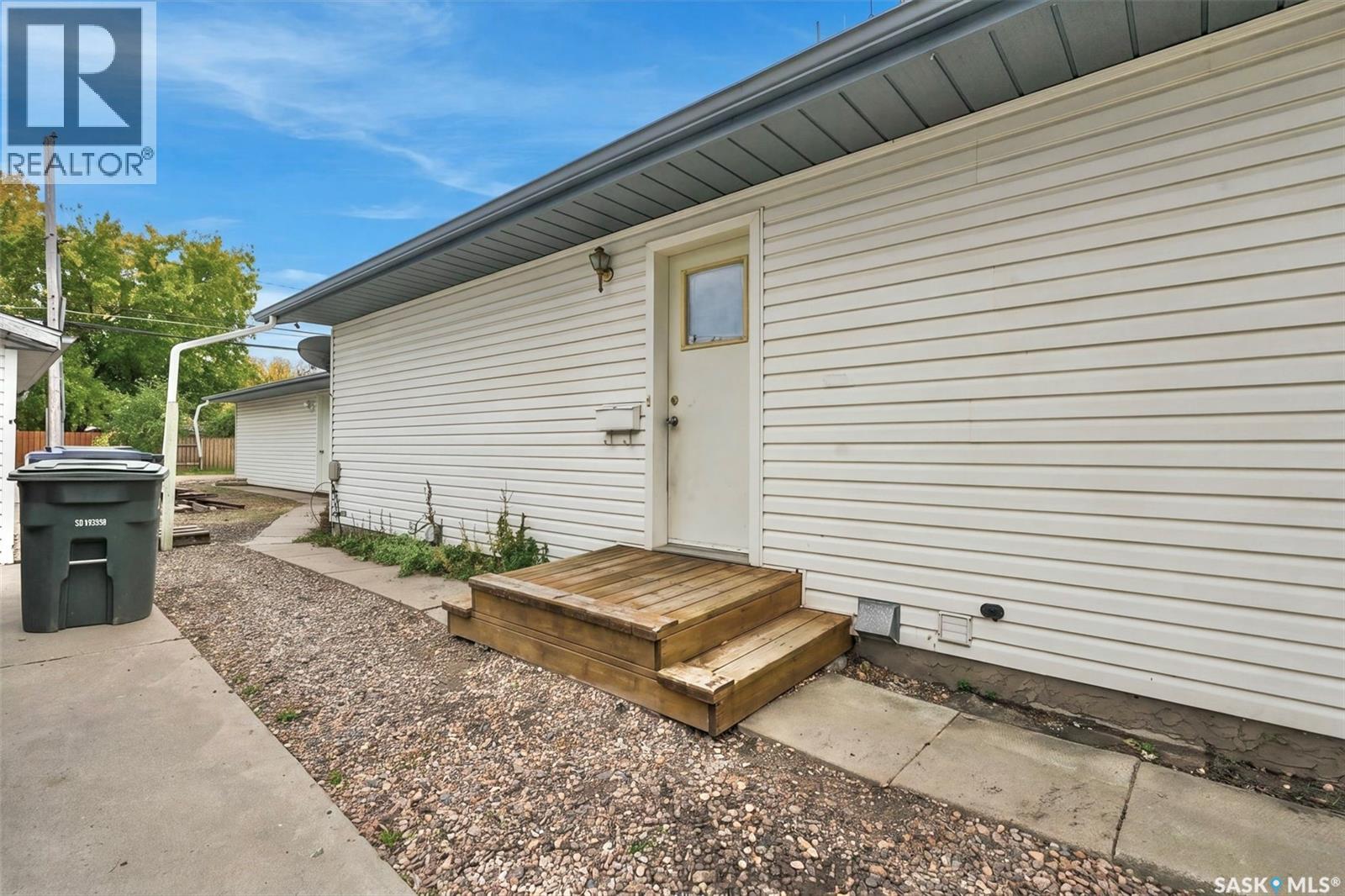 116a 1st Street E, Langham, Saskatchewan  S0K 2L0 - Photo 29 - SK048313