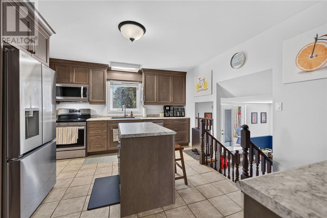 1785 Graywood Drive, Sudbury, Ontario  P3A 5S5 - Photo 7 - 2130840