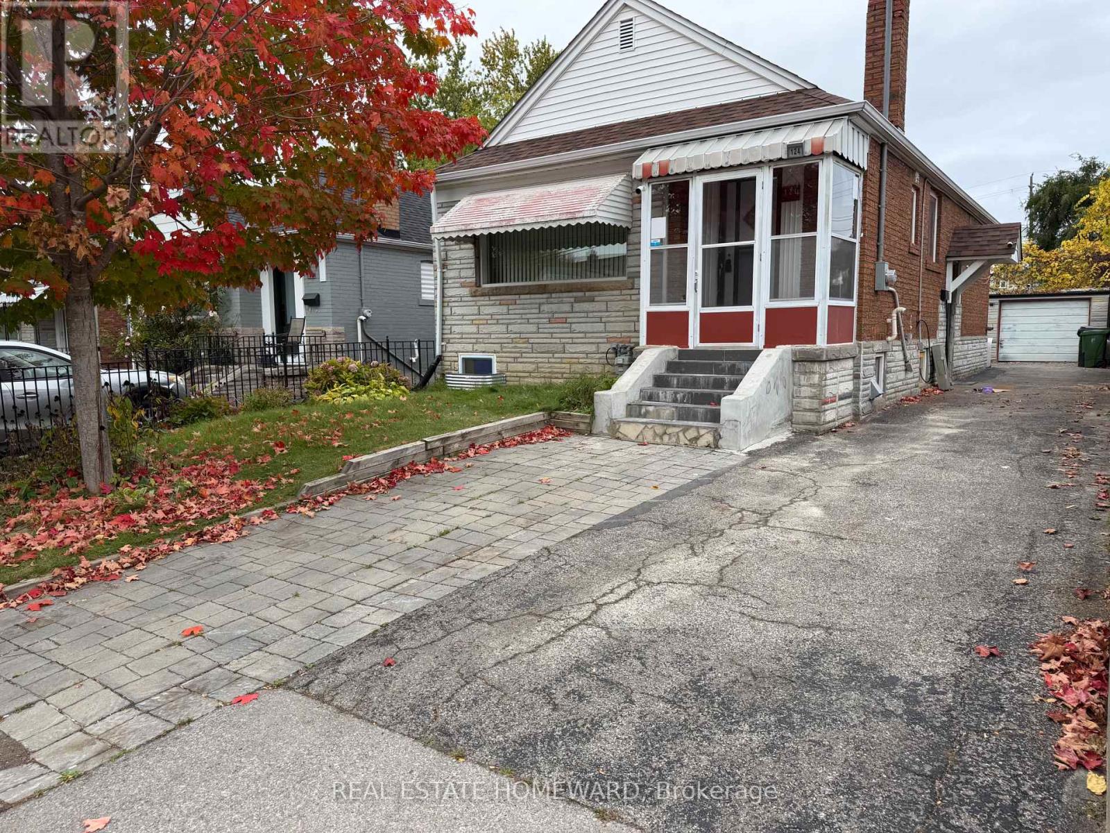 Main - 124 Glencrest Boulevard, Toronto, Ontario  M4B 1L8 - Photo 17 - E13655330
