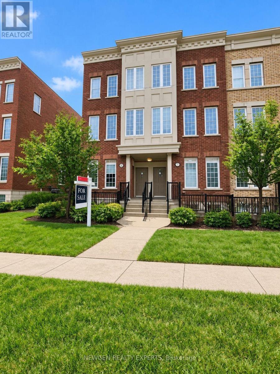 73 - 393 BEECHGROVE DRIVE, Toronto, Ontario