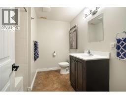 319 Mccarren Avenue, Kelowna, British Columbia V1W 5A6 - Photo 39 - 10403069