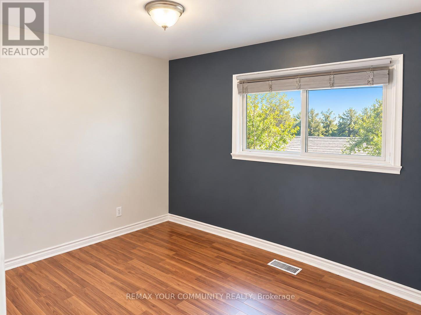 66 Prospect Street, Newmarket, Ontario  L3Y 3S9 - Photo 6 - N13882840