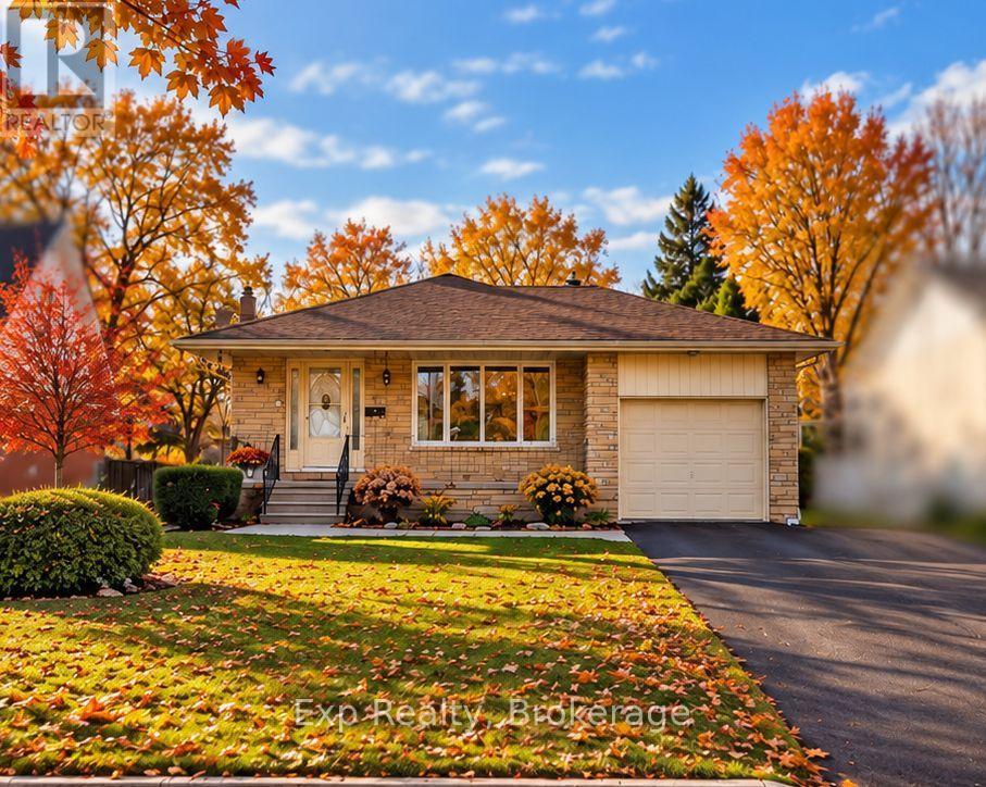 16 Applewood Drive, Belleville, Ontario  K8P 4E2 - Photo 1 - X13646714