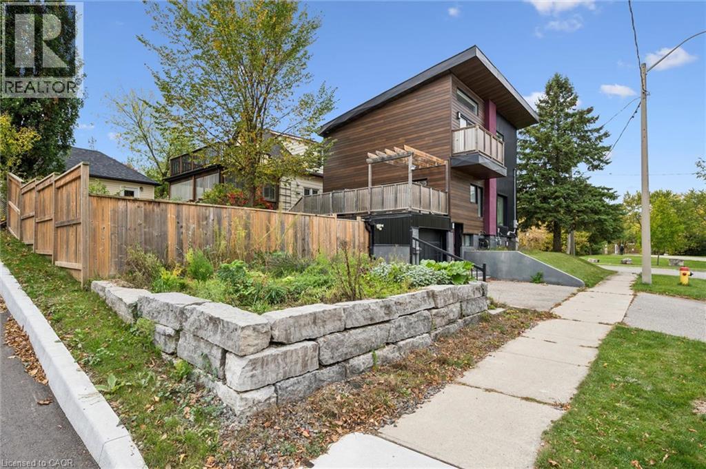 159 Palmer Avenue, Kitchener, Ontario  N2G 3P5 - Photo 2 - 40870782