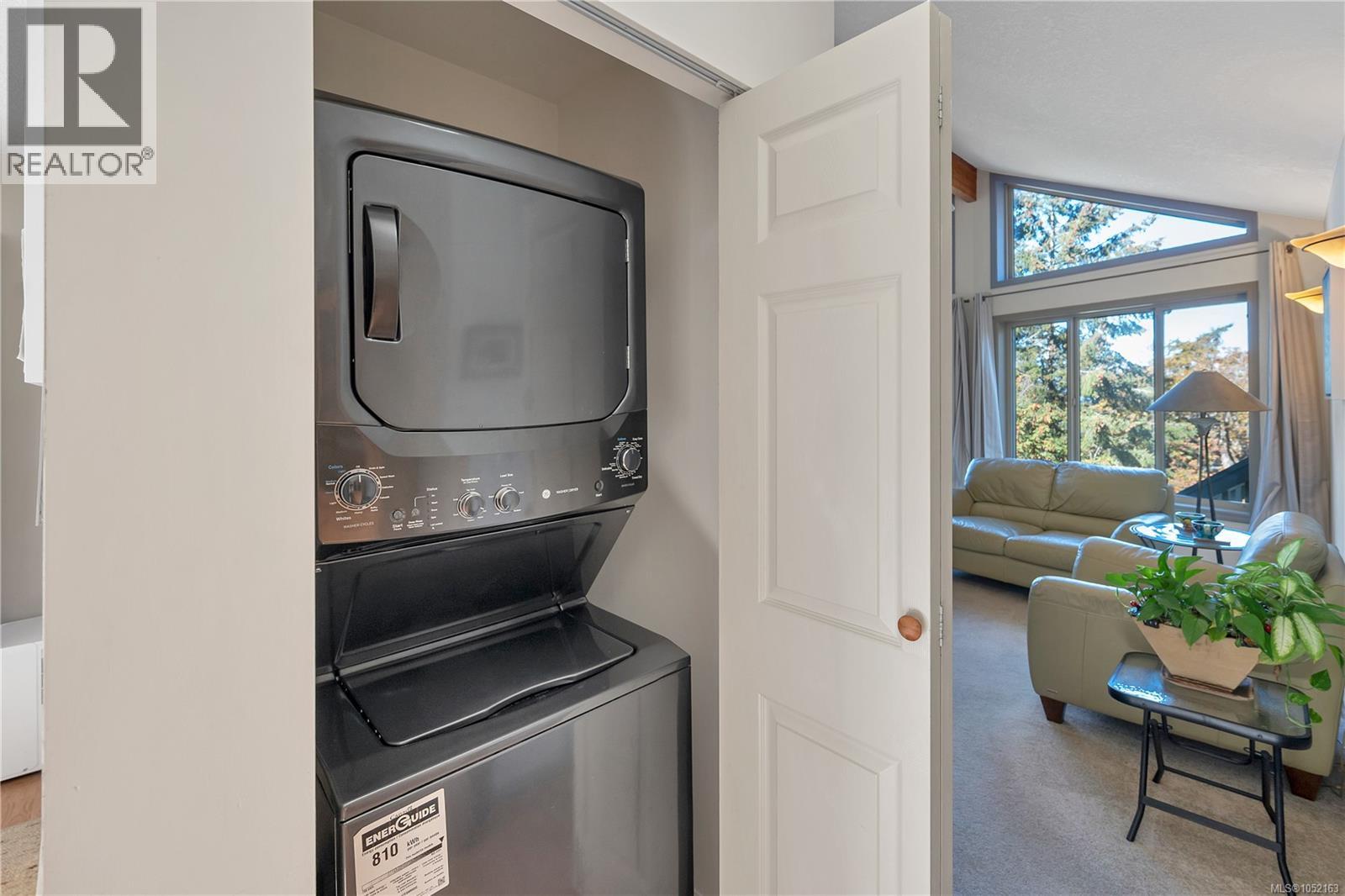 3122 Dolphin Dr, Nanoose Bay, British Columbia   - Photo 9 - 1052163