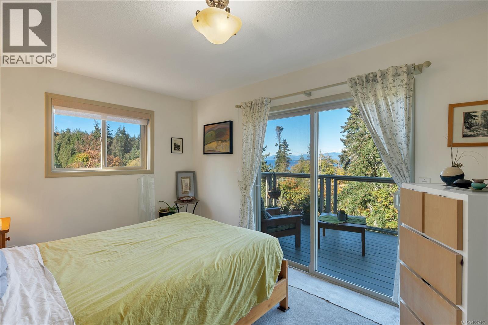 3122 Dolphin Dr, Nanoose Bay, British Columbia   - Photo 8 - 1052163