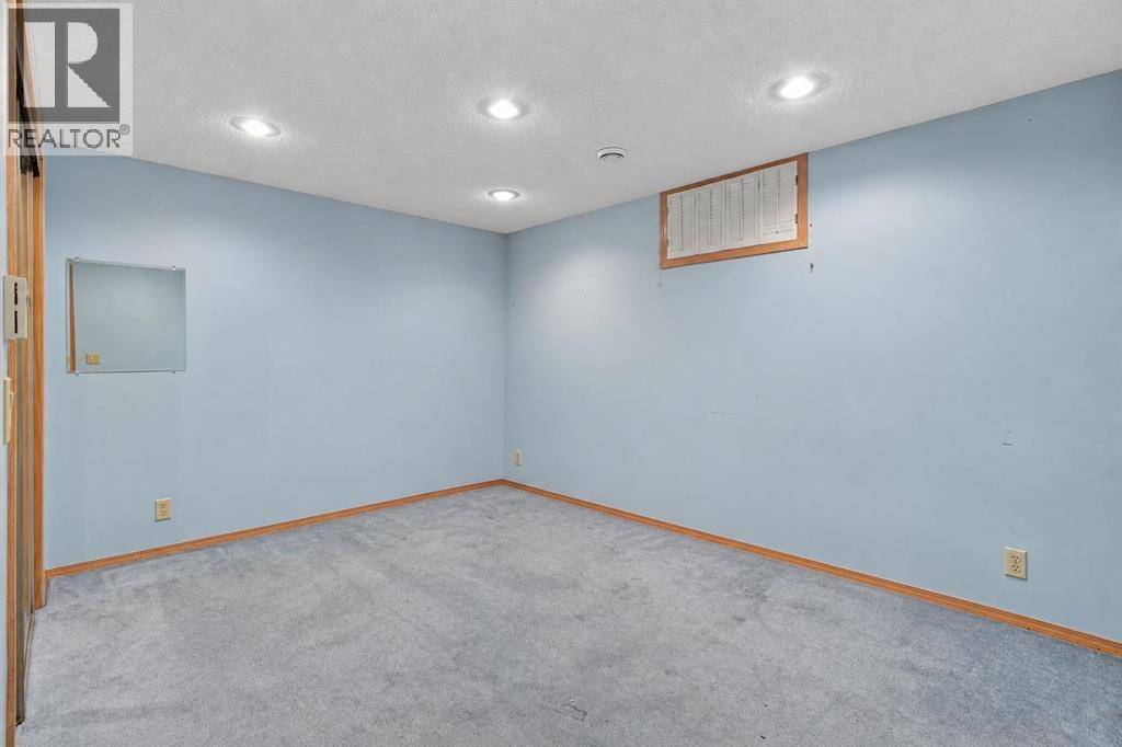 4316 53 Street NE, Calgary, Alberta  T1Y 4B3 - Photo 25 - A2350972