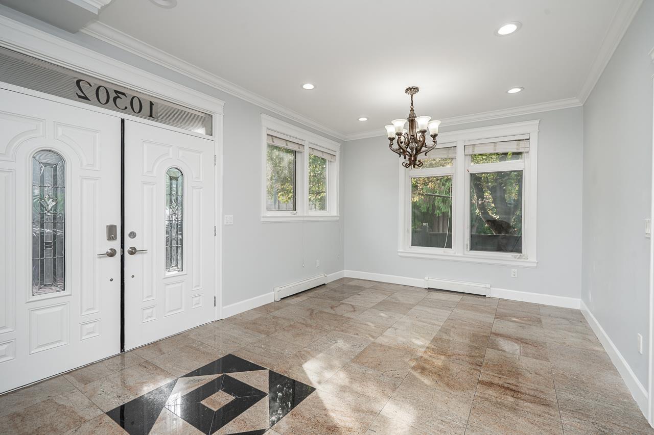 10302 MAIN STREET