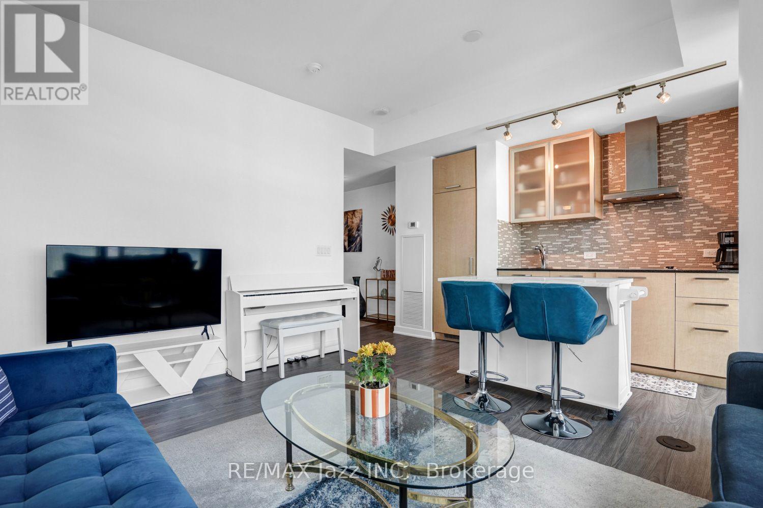 3808 - 14 York Street, Toronto, Ontario  M5J 0B1 - Photo 3 - C14082556