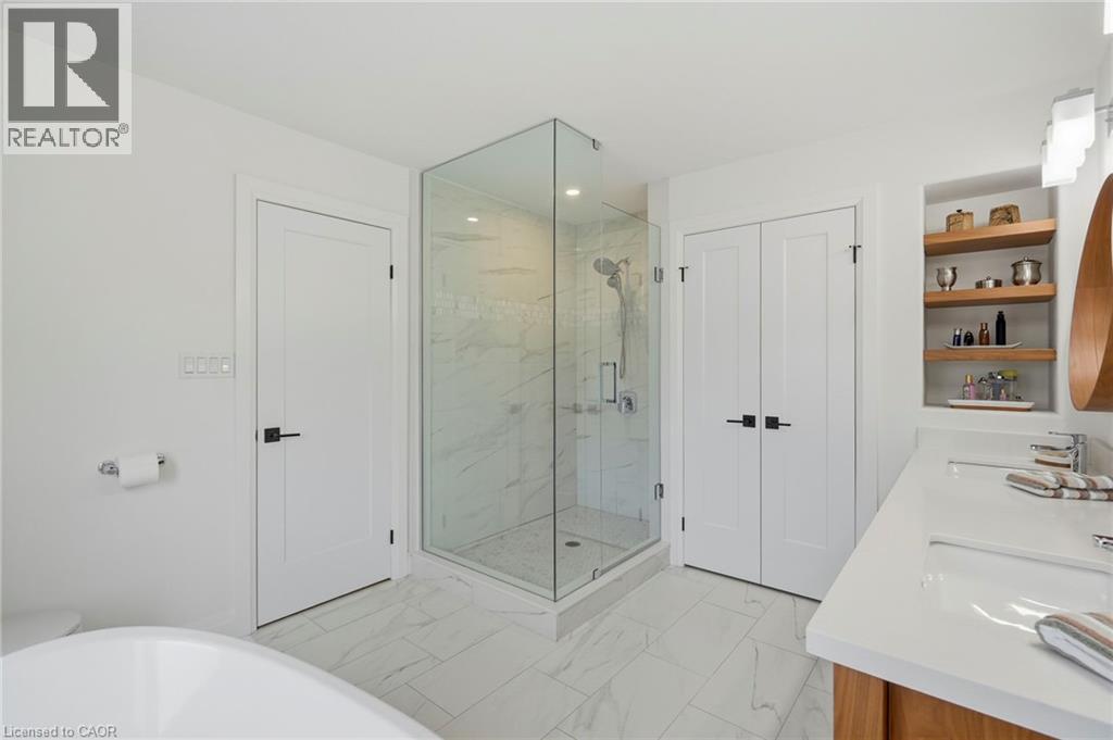 15 Saint Anthony Place, Hamilton, Ontario  L9C 0E4 - Photo 26 - 40871632