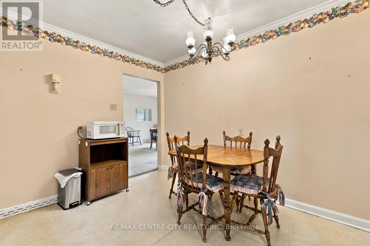 984 Fanshawe Park Road E, London North, Ontario  N5X 0K9 - Photo 16 - X14082550