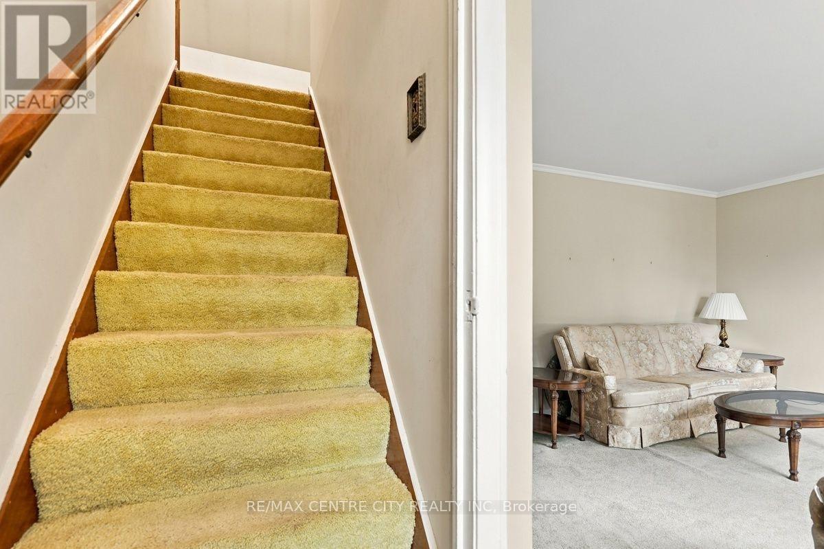 984 Fanshawe Park Road E, London North, Ontario  N5X 0K9 - Photo 22 - X14082550