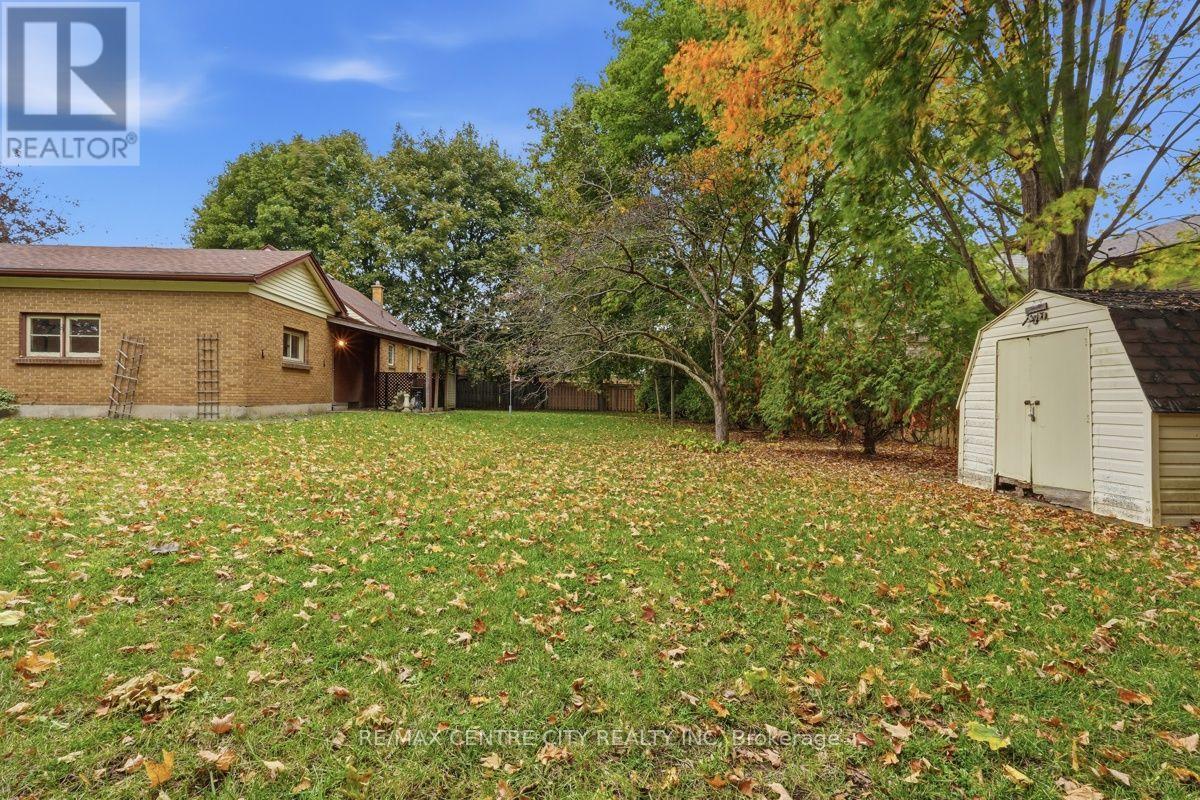 984 Fanshawe Park Road E, London North, Ontario  N5X 0K9 - Photo 39 - X14082550