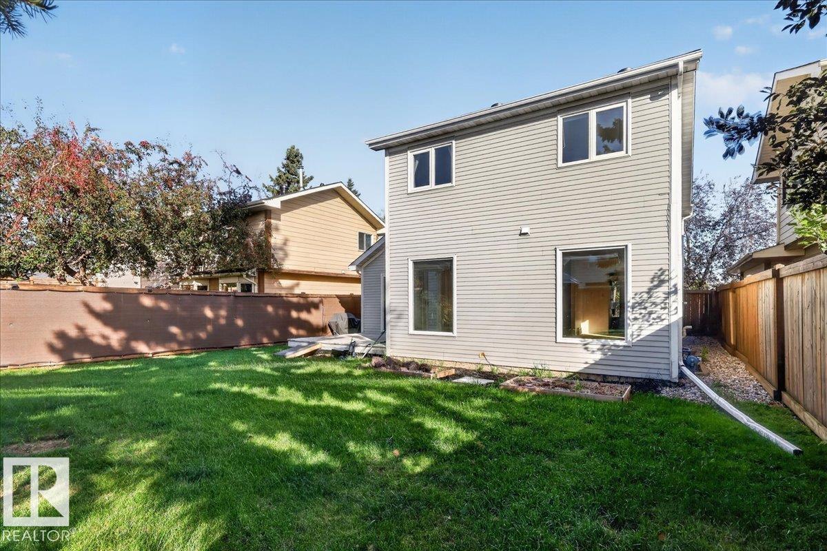 15228 84 ST NW