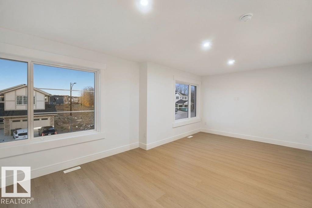 704 Elderberry CL NW NW
