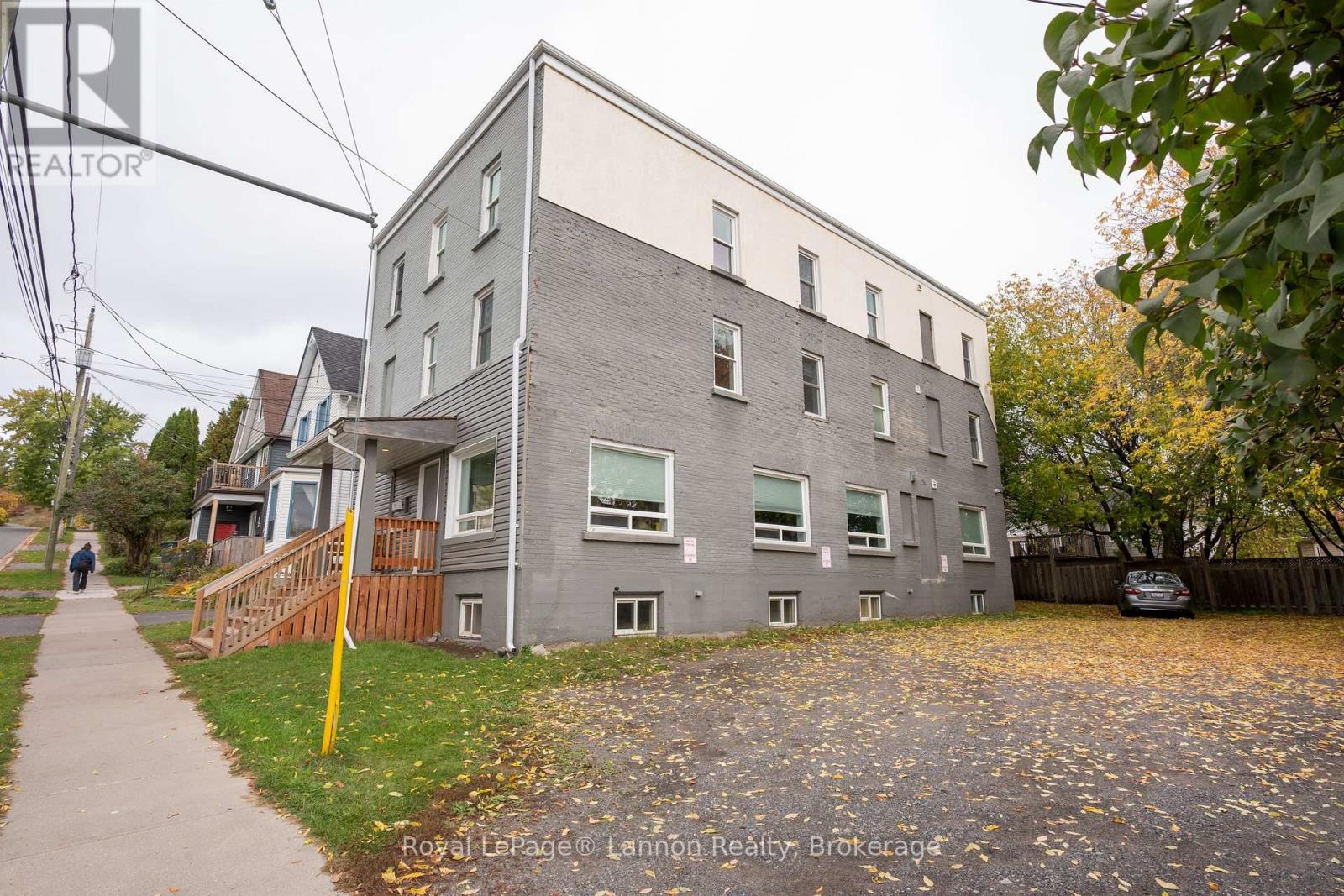 350 Bay Street, Thunder Bay (Court / Cumberland), Ontario  P7B 1S3 - Photo 3 - X14082380