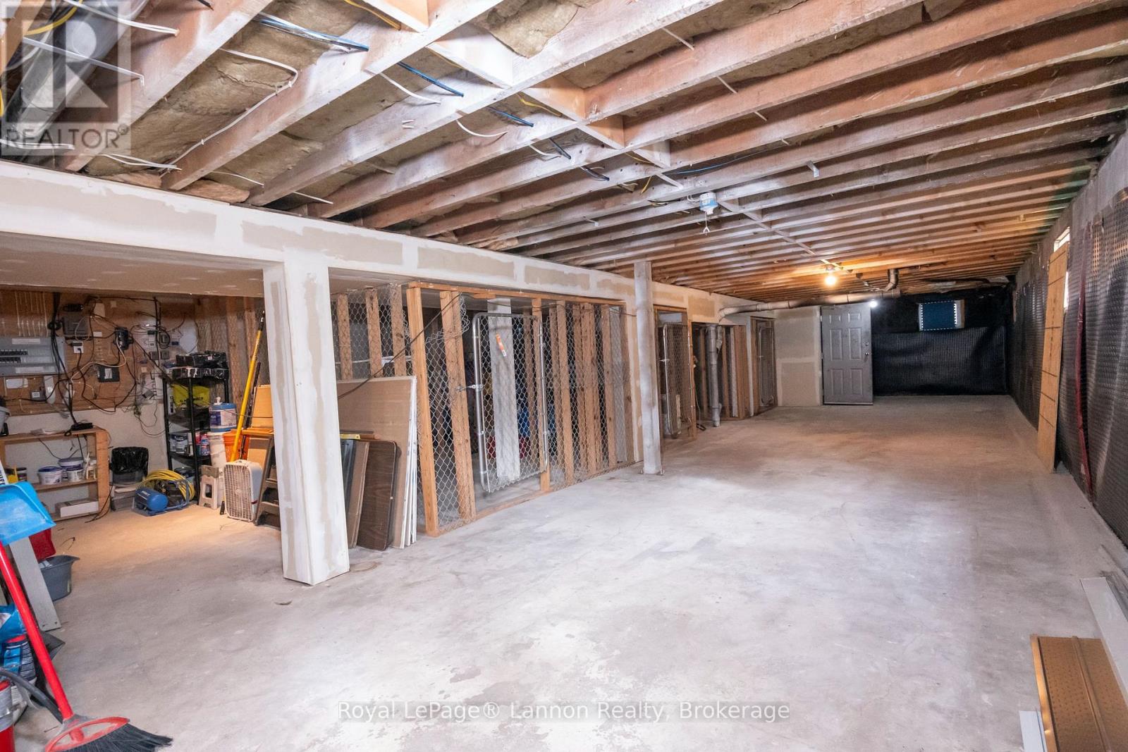 350 Bay Street, Thunder Bay (Court / Cumberland), Ontario  P7B 1S3 - Photo 31 - X14082380