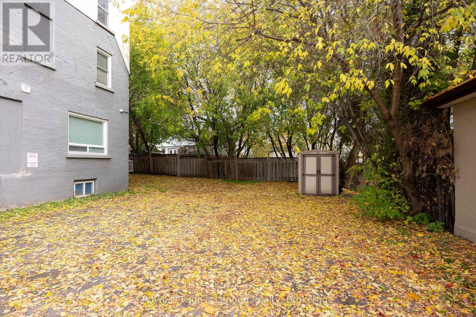 350 Bay Street, Thunder Bay (Court / Cumberland), Ontario  P7B 1S3 - Photo 4 - X14082380