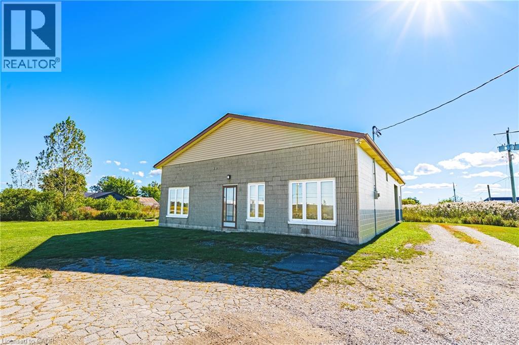 360 Hwy 20, Glanbrook, Ontario  L0R 1P0 - Photo 7 - 40869567