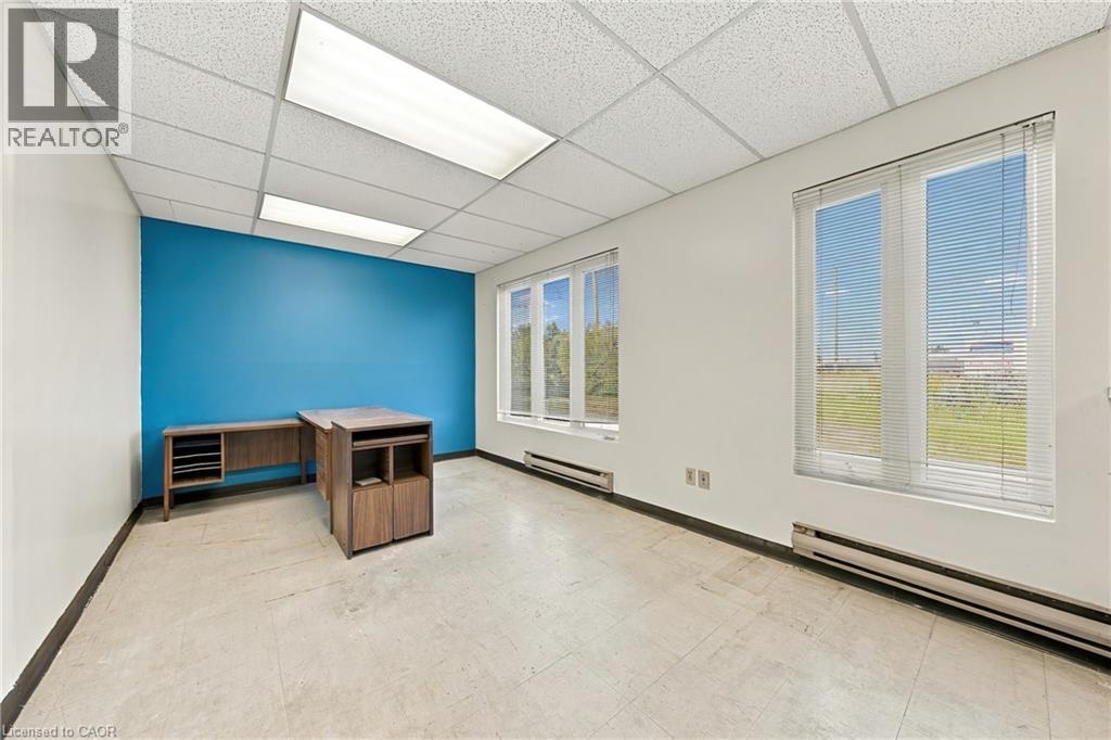 360 Hwy 20, Glanbrook, Ontario  L0R 1P0 - Photo 9 - 40869567