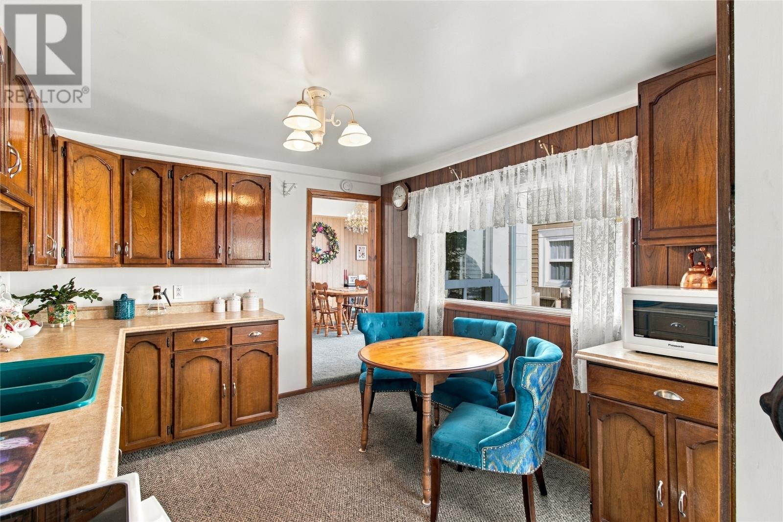 16 Cavell Avenue, St. John's — photo 13