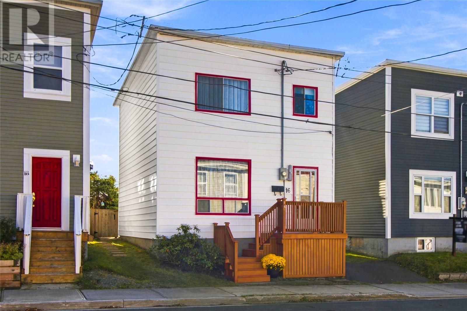 16 Cavell Avenue, St. John's — photo 2