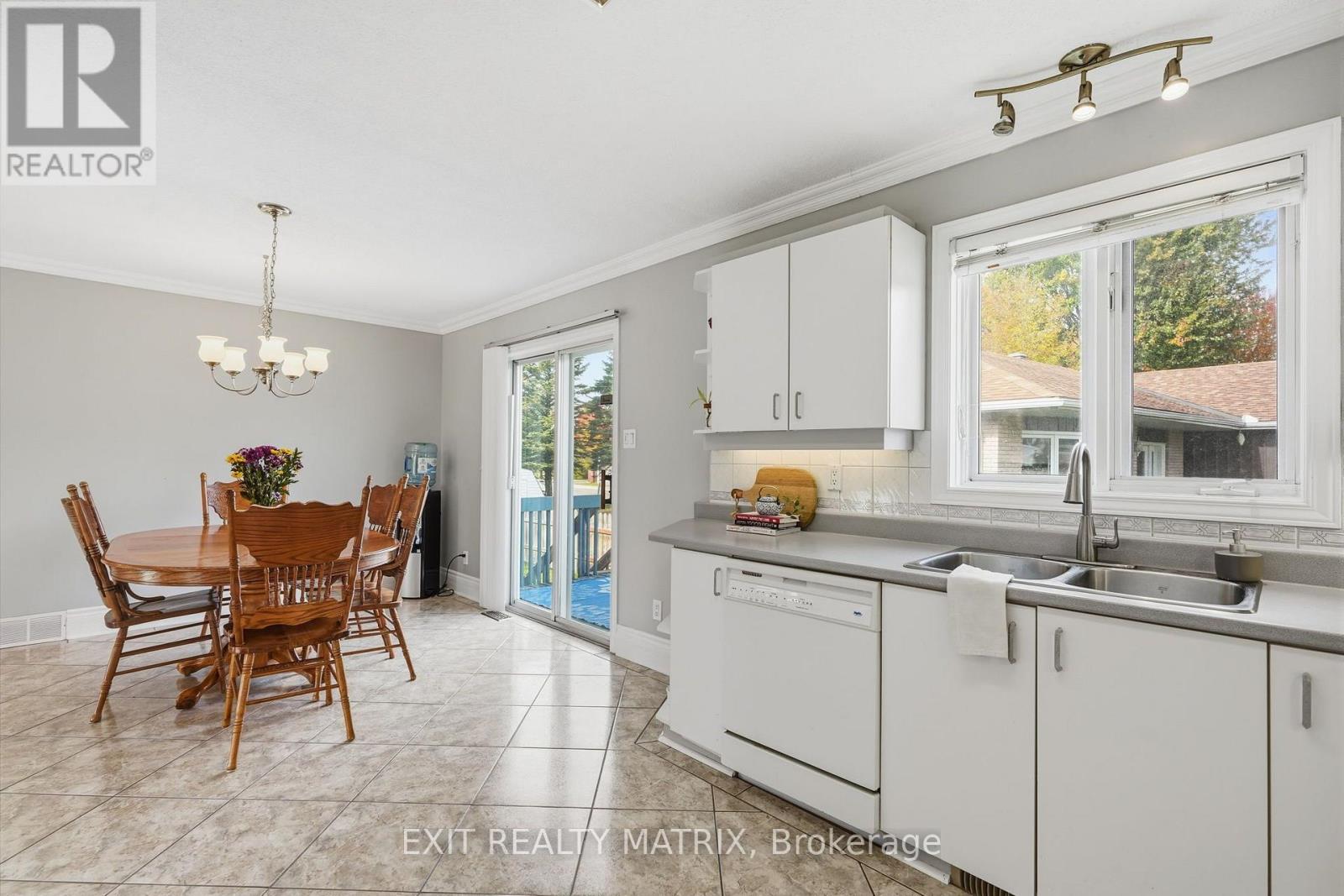 2 Maheu Street, Russell, Ontario  K0A 1W0 - Photo 16 - X14082448