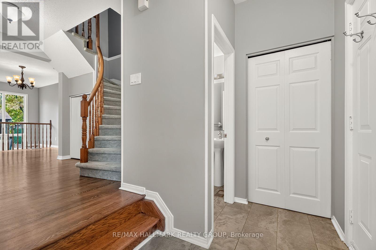 3702 Rivergate Way, Ottawa, Ontario  K1V 1K1 - Photo 5 - X14082492