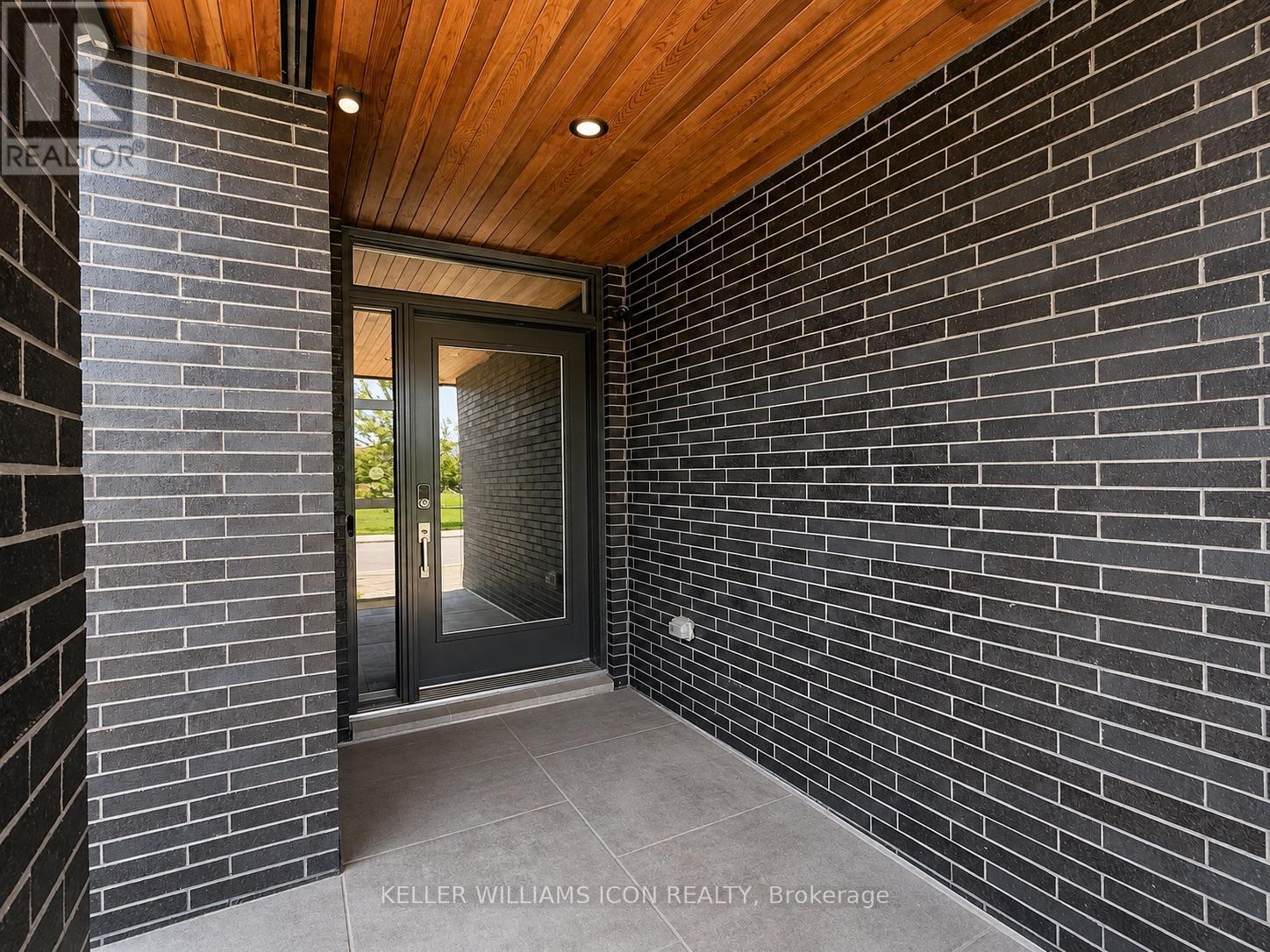 617 Mistwell Lane, Ottawa, Ontario  K1X 0C1 - Photo 4 - X14082554