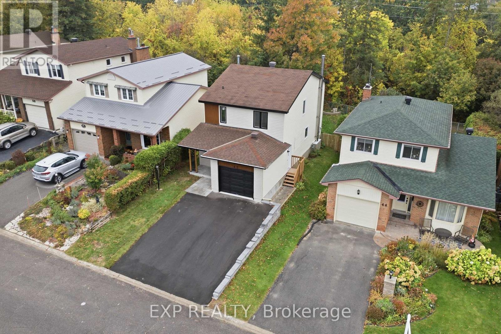 42 Antler Avenue, Ottawa, Ontario  K2J 2H2 - Photo 4 - X14082566