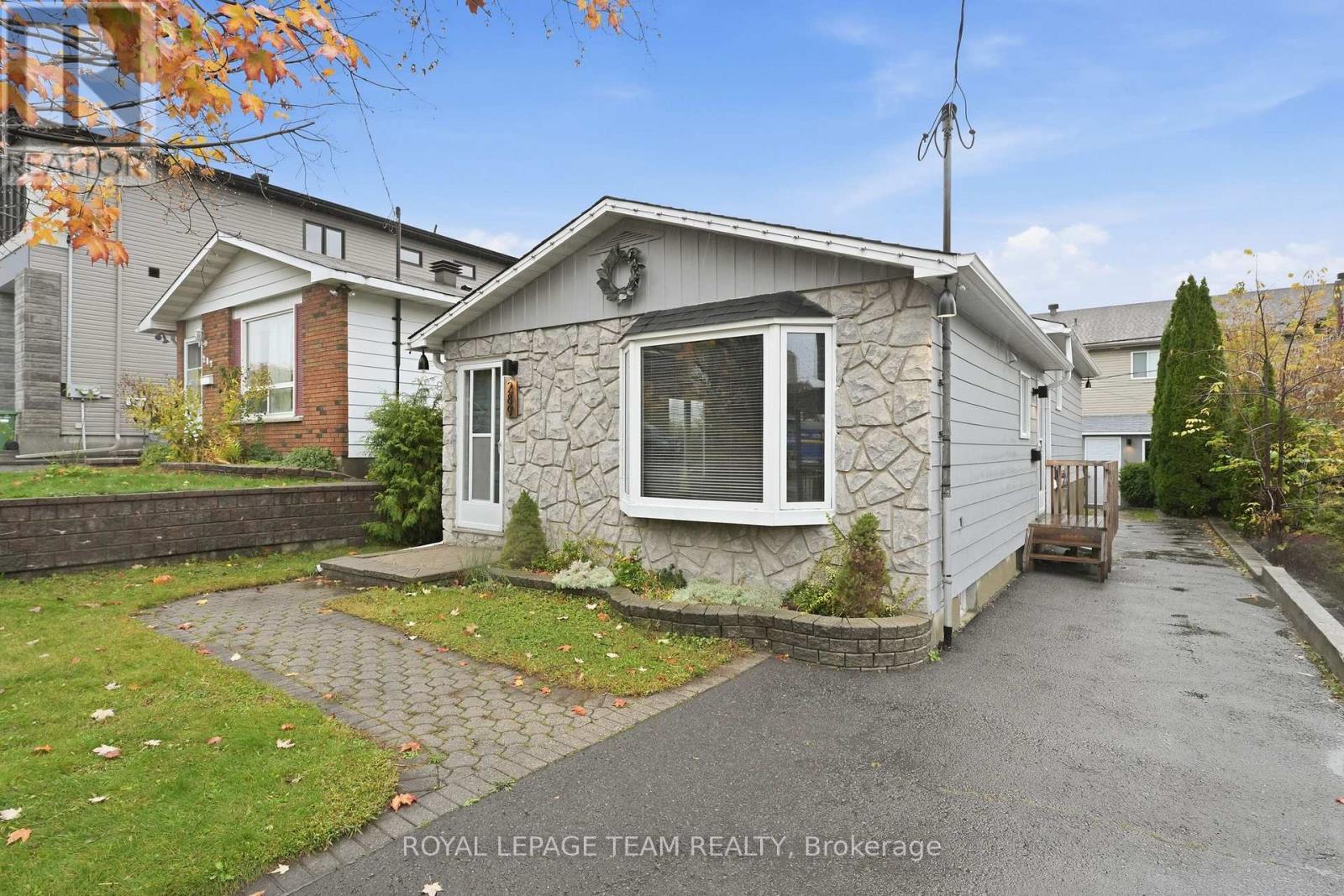289 Montfort Street, Ottawa, Ontario  K1L 5N7 - Photo 2 - X14082652