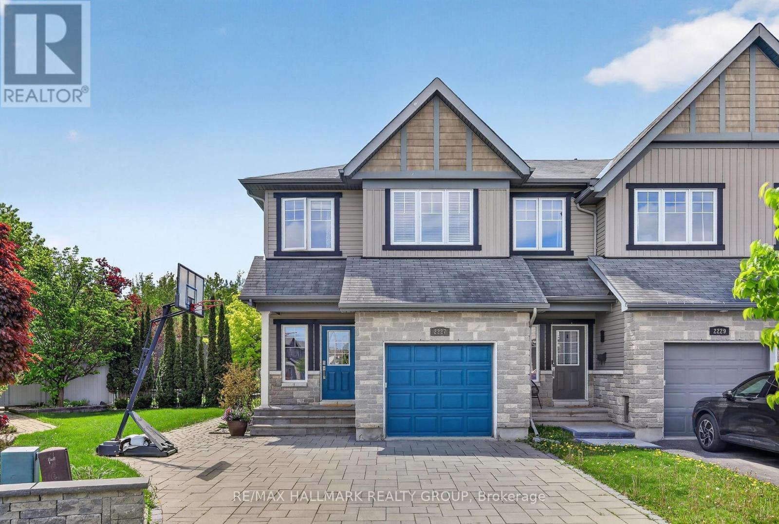 2227 Descartes Street, Ottawa, Ontario  K4A 0W4 - Photo 1 - X14082664