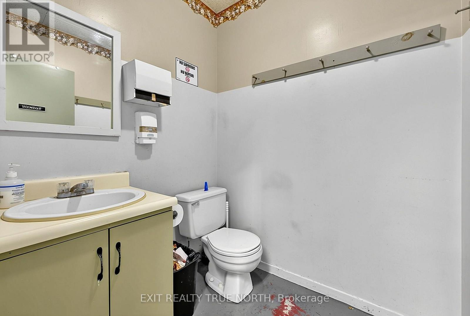 116 Anne Street S, Barrie (400 North), Ontario L4N 6A2 - Photo 23 - S14082396