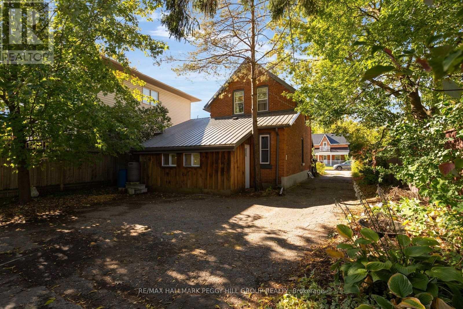 11 Frances Street N, Barrie (Queen's Park), Ontario  L4N 1Z1 - Photo 22 - S14082638