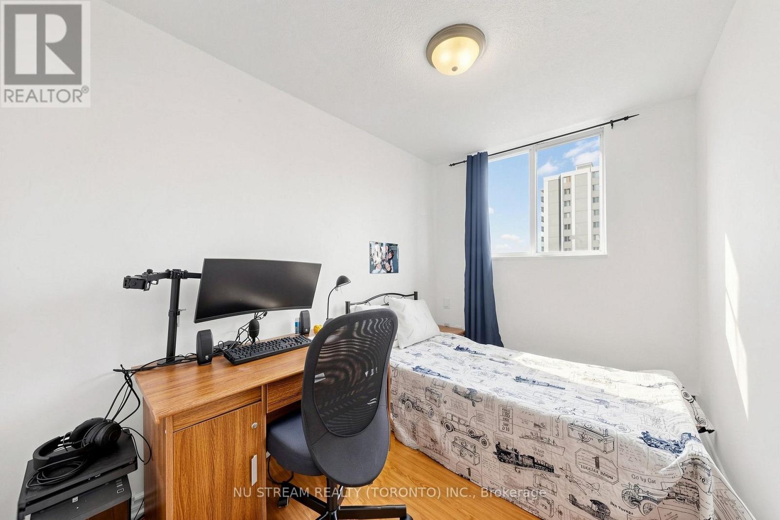 604 - 100 Lotherton Pathway, Toronto, Ontario  M6B 2G8 - Photo 26 - W14082588