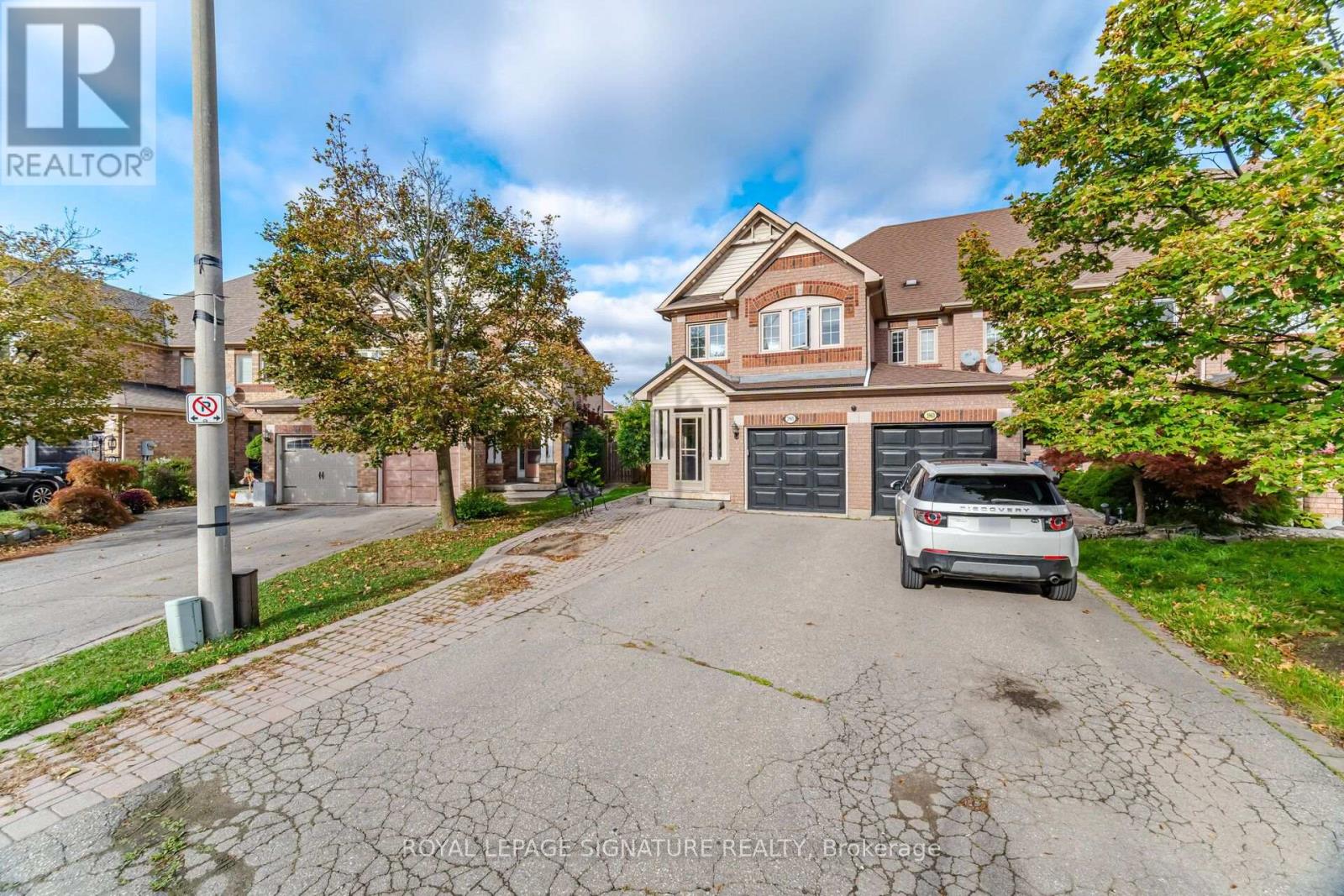 3965 Zenith Court, Mississauga, Ontario  L5N 7H7 - Photo 2 - W14082606