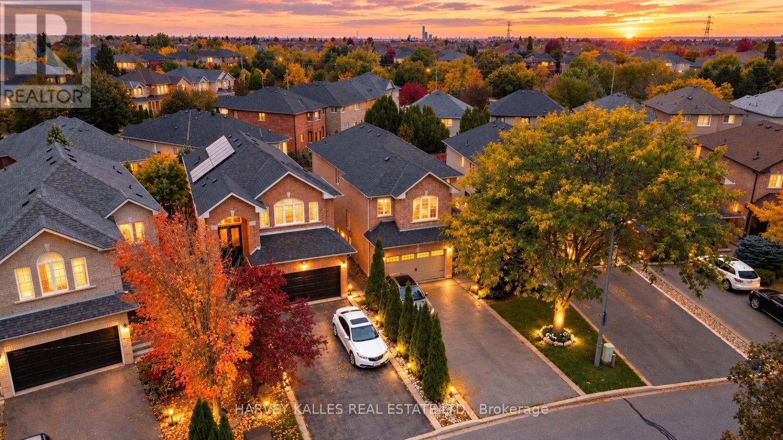 35 WATER GARDEN LANE, Vaughan, Ontario
