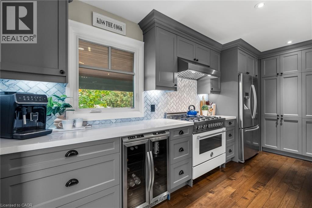 36 Earl Street, Mississauga, Ontario  L5M 1N7 - Photo 6 - 40871276