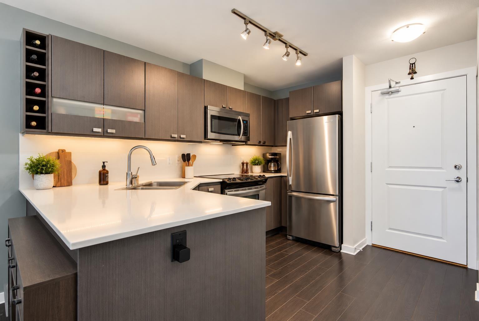 101 21009 56 AVENUE