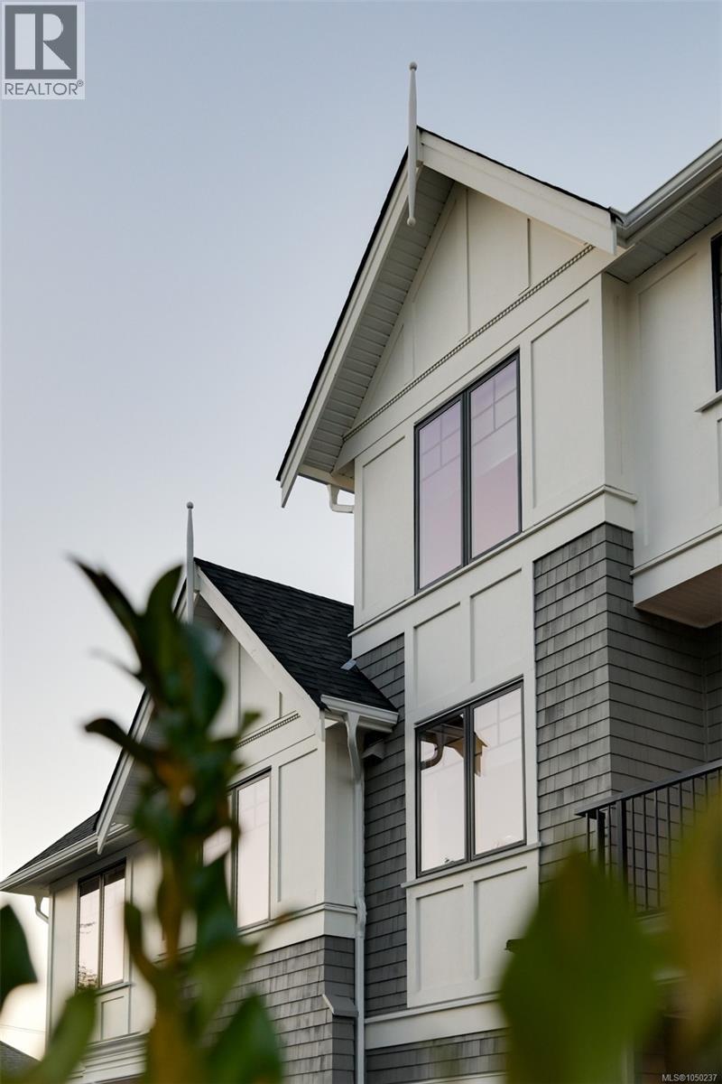 2 1514 Foul Bay Rd, Victoria, British Columbia  V8R 4Z9 - Photo 44 - 1050237
