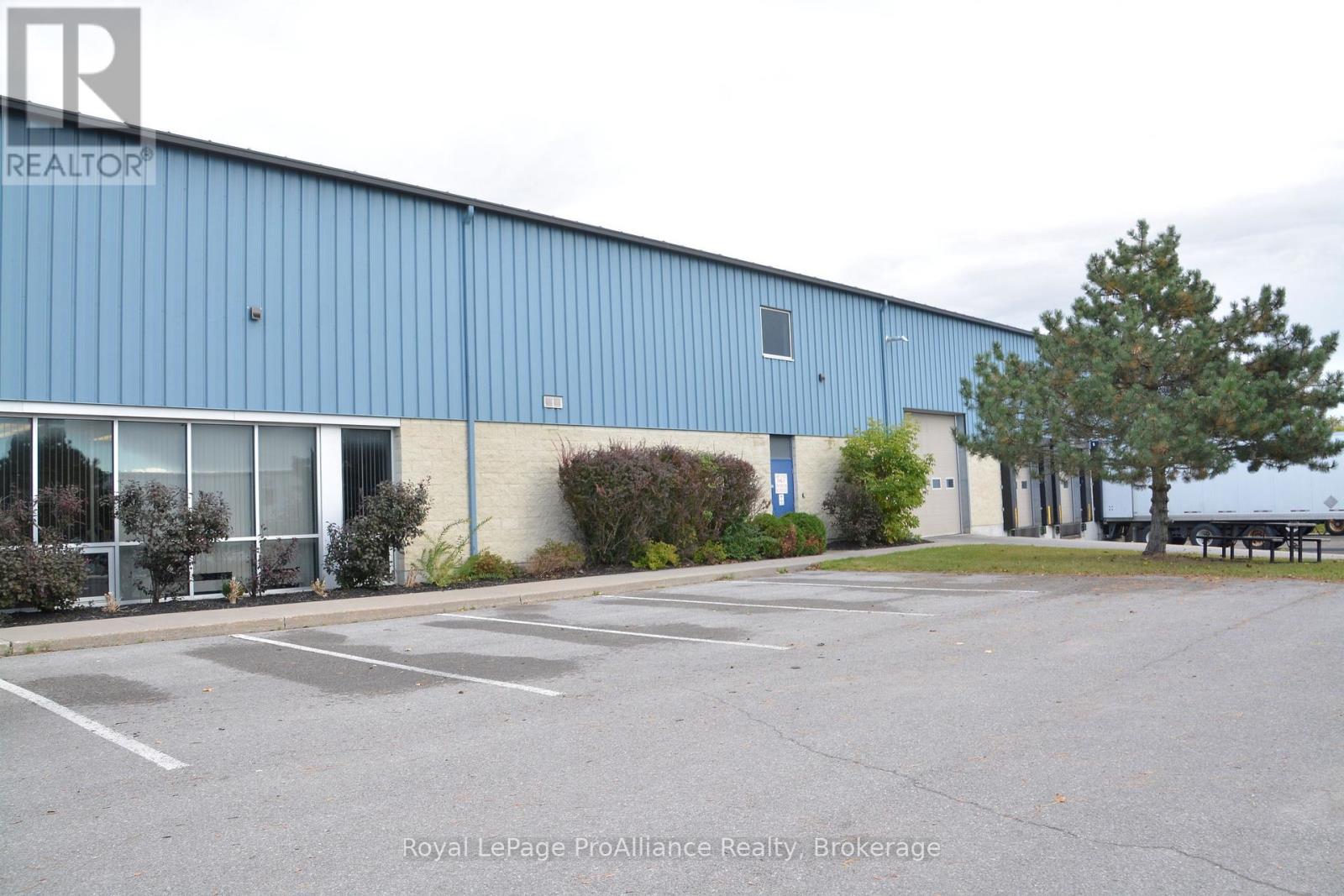 30 Huff Avenue, Quinte West, Ontario K8V 0A1 - Photo 14 - X14028012