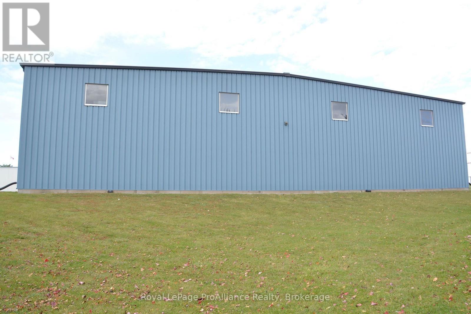 30 Huff Avenue, Quinte West, Ontario K8V 0A1 - Photo 5 - X14028012