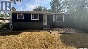 61 Bannister Avenue, Regina, Saskatchewan  S4R 5K8 - Photo 2 - SK051185