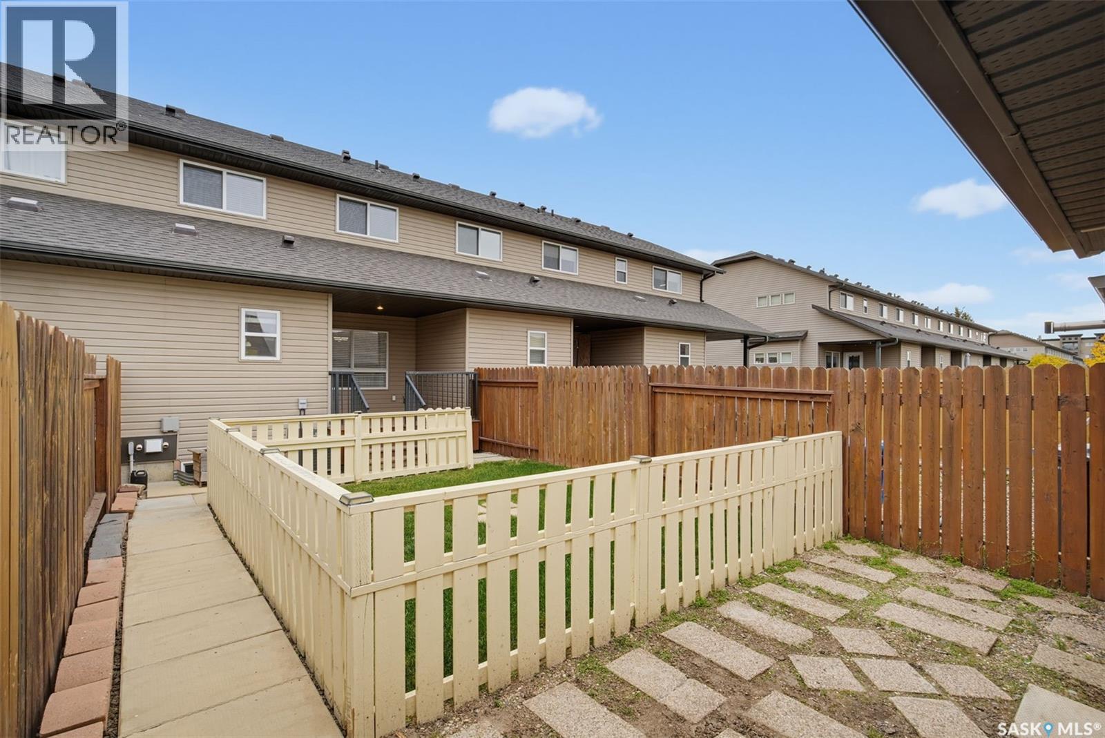 335 Willowgrove Lane, Saskatoon, Saskatchewan  S7K 1N3 - Photo 36 - SK051022