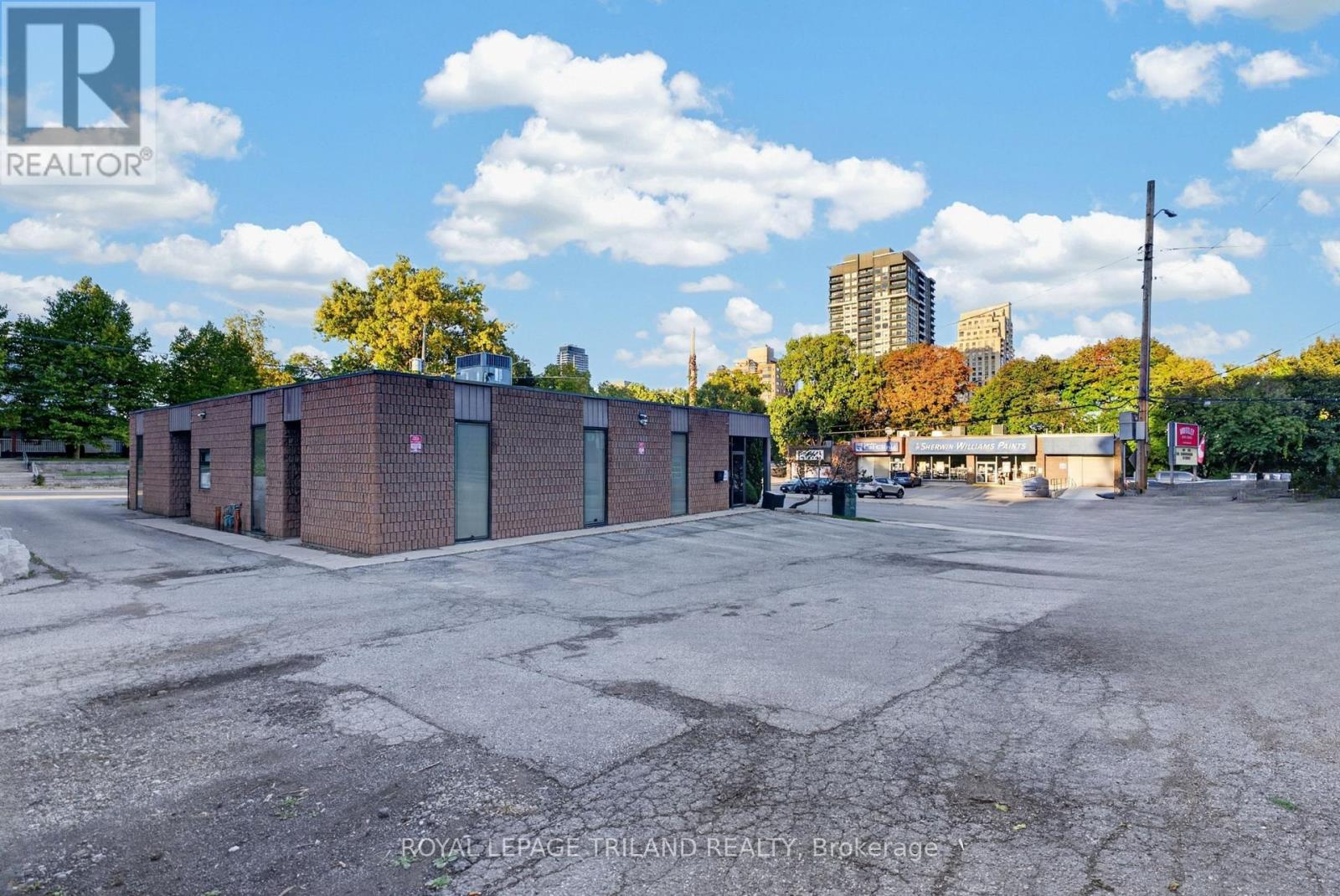 1 Wortley Road, London South, Ontario  N6C 3N7 - Photo 4 - X14082814