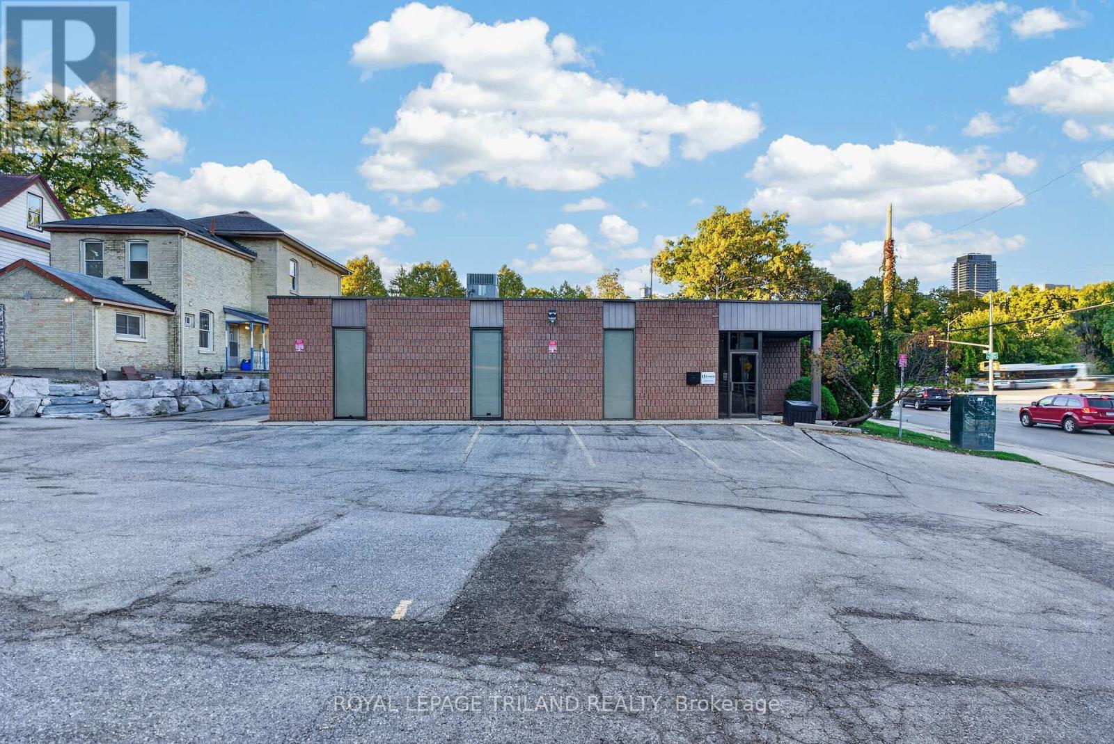 1 Wortley Road, London South, Ontario  N6C 3N7 - Photo 5 - X14082814