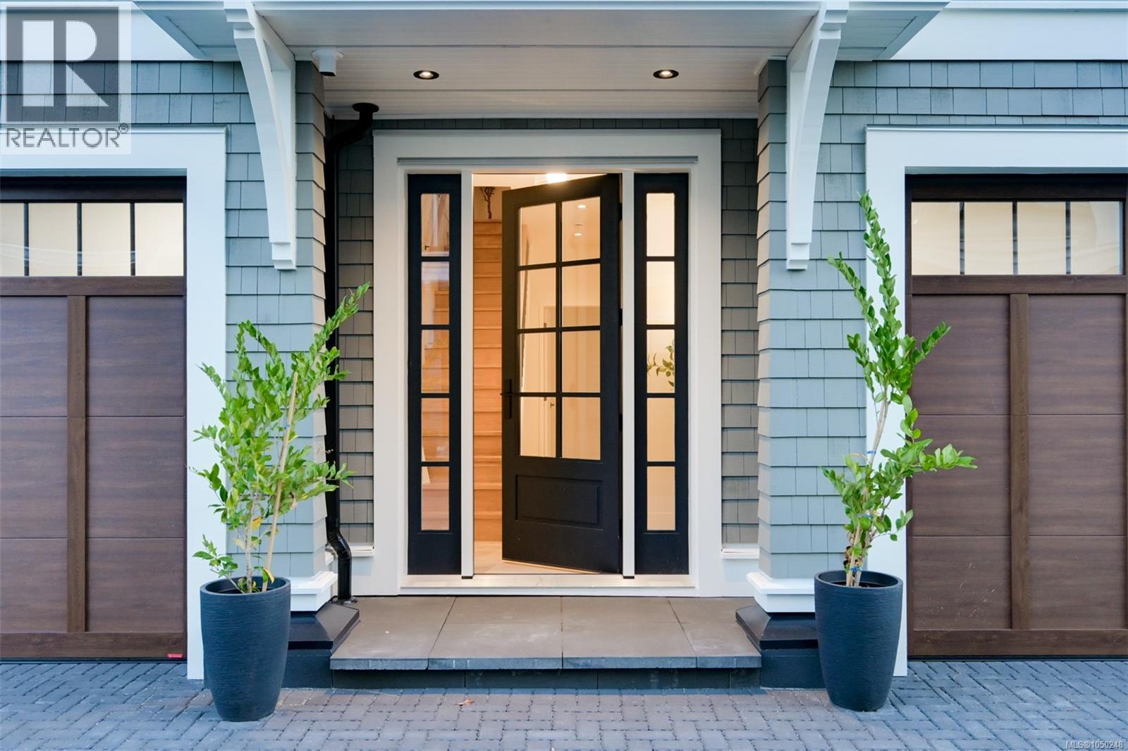 7 1520 Foul Bay Rd, Victoria, British Columbia  V8R 4Z9 - Photo 48 - 1050248