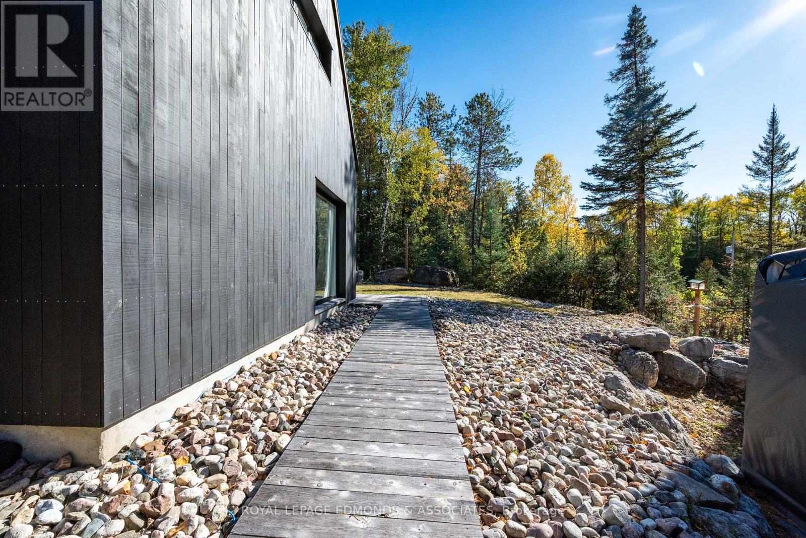 1082 Rapid Road, Whitewater Region, Ontario  K0J 2L0 - Photo 37 - X14082738